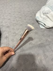 Wet N Wild Foundation Brush