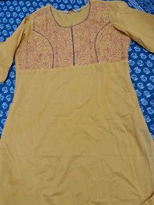 Embroidered Kurta