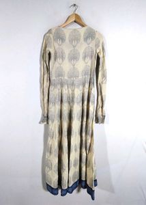 Cream And Navy Blue Embroidered Kurta (Women&#39;s)