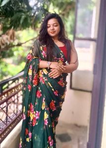 Beautiful floral design chiffon saree