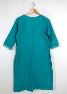 Green Embroidered Kurtas(Women’s)