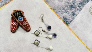 2 Year Rings And To Hair Pins