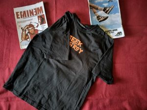 Vintage Graphic T-Shirt!!!