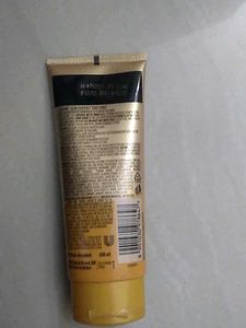 Lakme Sun Expert SPF 50 PA+++ Sunscreen
