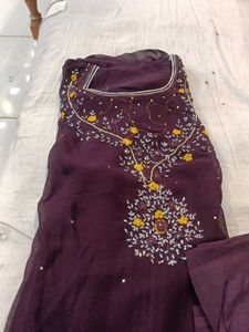 Women Ethnic Kurta Sets &amp; Suits