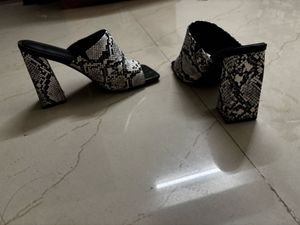 Lulu&Sky Animal Print