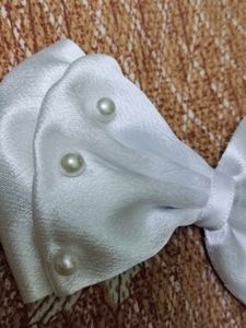 White Pearl Hair Bow