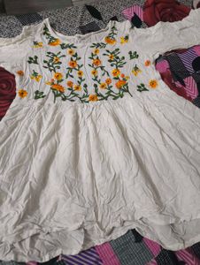 White Crinkled Top