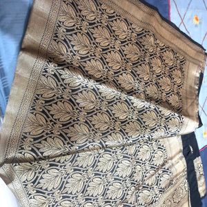 Elegant Black & Gold Banarasi Saree