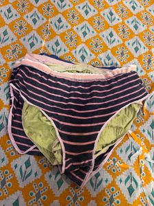 Set Of 11