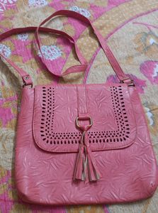 Pink 💕Sling Bag