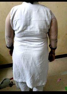 Bahut Hi Pyara White And Black Kurta An