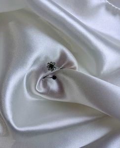 Black Flower Ring