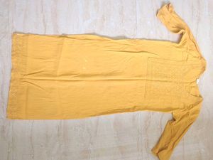 Elegant Embroidered Kurta