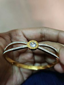 Stainless Steel Gold Plated anti tarnish bracelet