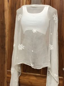 White Dupatta