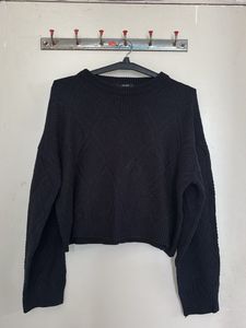 YELLOW KOREAN PULLOVER