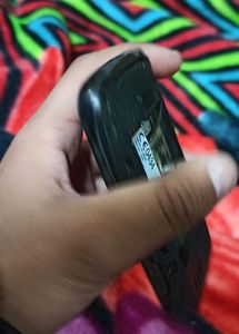 • Nokia Asha 200.......!!