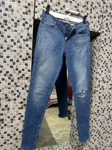 Levis Jeans