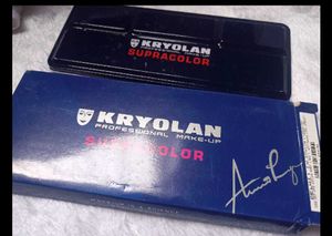 KRYOLAN PROFESSIONAL MAKE-UP