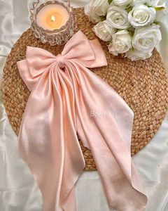 French Bow Clip