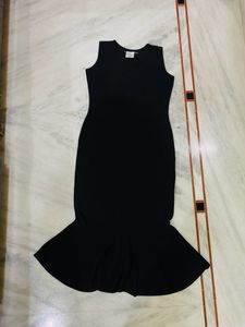 Fishcut Black Dress