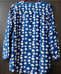 XL Blue &amp; White Print Top