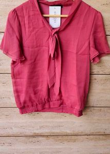 Beautiful Knot Style Top