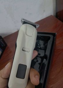 Geemy Cordless Hair Trimmer with LED Display