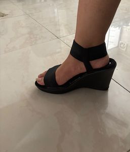 Catwalk Black Heels