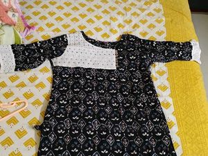 Elegant Printed Kurta With Pockets