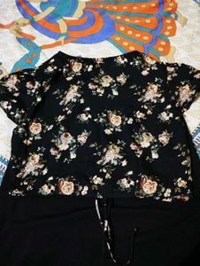 Floral Lace-Up Crop Top