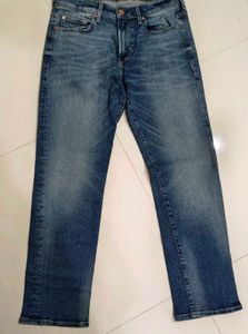 Light Wash Denim Jeans