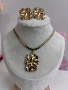 Abstract pendant Set Anti Tarnish