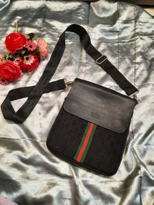 Gucci Messenger Bag
