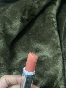 Maybelline Lipstick In The Shade Barely Nude