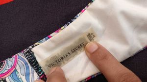 Victoria&#39;s Hard Padded Bra 36D