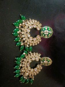 Green Pearl Earings
