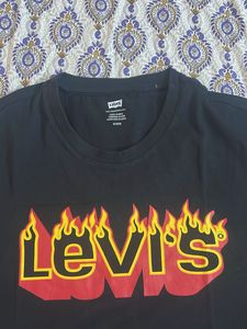 Levi's Graphic Tee - Flame Logo