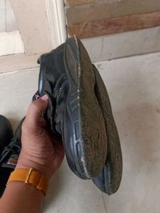 Used School Shoes