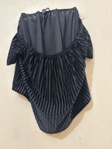 Black Velvet Mini top