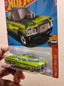 CUSTOM 72 CHEVY&#39; LUV