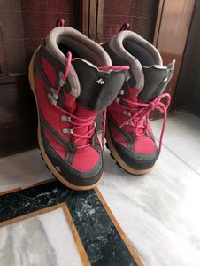 QUECHA Waterproof Trekking Boots