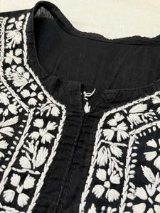 Black Embroidered Kurta