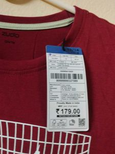 Burgundy Graphic Tee - Nucilo