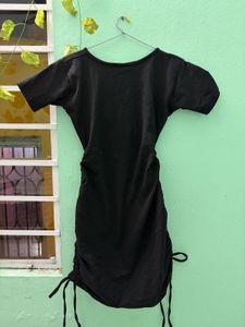 Black Cutout Mini Dress🫶🏻 ( bust 36,40)