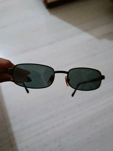 Vintage Black Rectangular Sunglasses