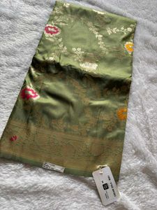 Elegant Olive Green Banarasi Dola Silk Saree❤️