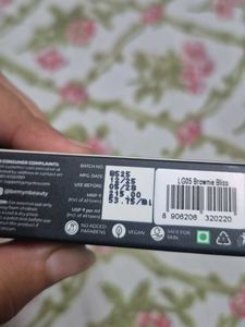 belMYN PoutStanding Lip Gloss