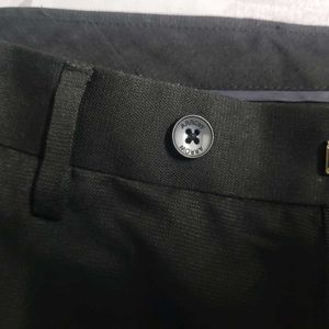Arrow Classic Black Pant